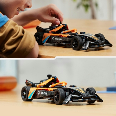 Masina de cursa NEOM McLaren Formula E 42169 LEGO Technic