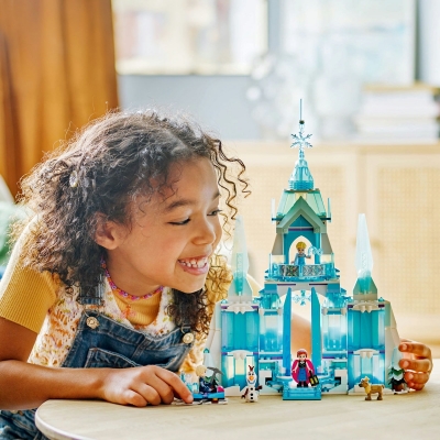 Palatul de gheata al Elsei 43244 LEGO Disney