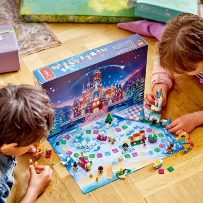 Calendar de advent 43253 LEGO Disney