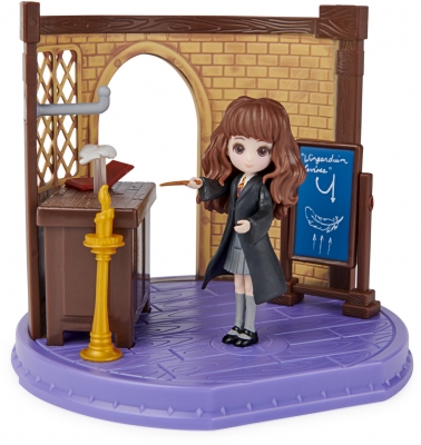 Set de joaca Lumea Vrajilor, Sala de clasa, Harry Potter Spin Master