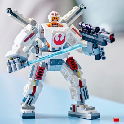 Robotul X-Wing al lui Luke Skywalker 75390 LEGO Star Wars