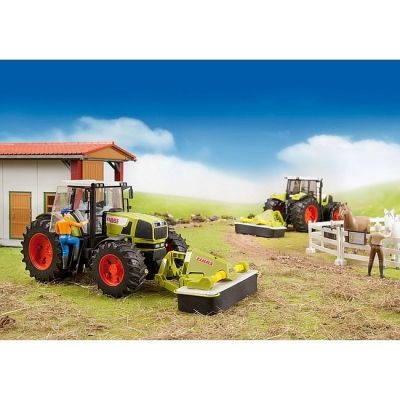 Jucarie Cositoare cu disc frontal Claas Disco 3050 FC Plus Bruder