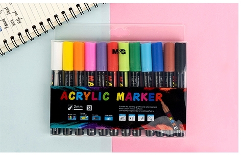 Marker cu vopsea acrilica, varf rotund, 2mm, 12 culori/set, M&G 