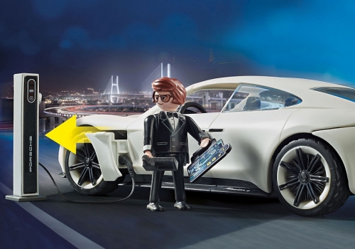 Rex Dasher cu Porsche Mission E. Playmobil