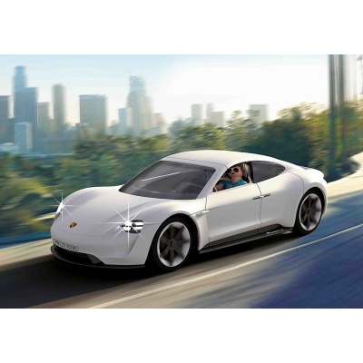 Porsche Mission E Playmobil 