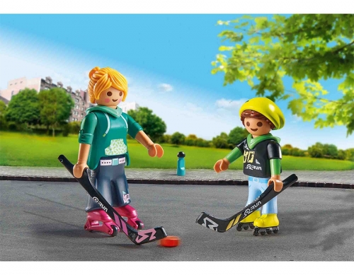 Set 2 Figurine, Mama Si Copilul Jucand Hochei, Playmobil 