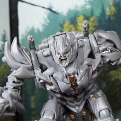 TRANSFORMERS ROBOT MEGATRON STUDIO SERIES HASBRO