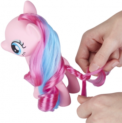 MY LITTLE PONY PONEIUL PINKIE PIE LA SALONUL DE INFRUMUSETARE HASBRO