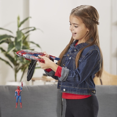 SPIDER-MAN NAVA CU LANSATOR SI FIGURINA  HASBRO