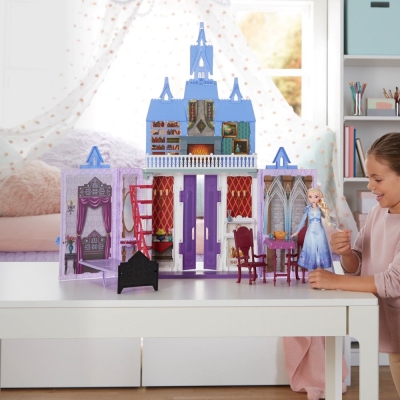 FROZEN2 CASTELUL PORTABIL DIN ARENDELLE HASBRO