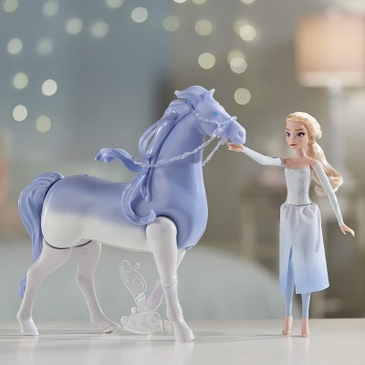 SET FROZEN2 CU PAPUSA ELSA  SI NOKK SPIRITUL MITIC HASBRO