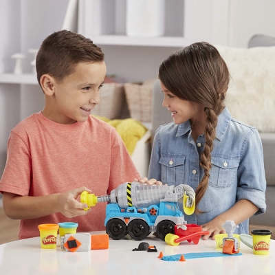 Set constructii cu betoniera si accesorii Play-Doh Hasbro