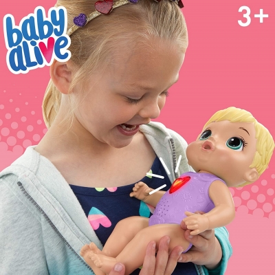 PAPUSA BABY ALIVE FERICITA CU BATAI COLORATE ALE ALE INIMII HASBRO