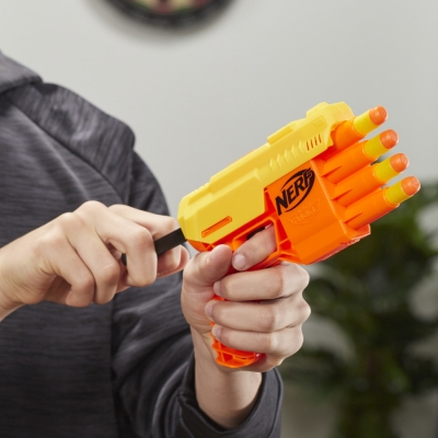 BLASTER NERF ALPHA STRIKE FANG QS 4 HASBRO