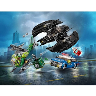 Batman Batwing si furtul lui Riddler 76120 LEGO DC Super Heroes