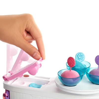 Set de joaca O zi la salonul spa Barbie