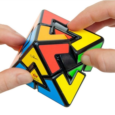 Joc logic Octaedru, Meffert's Pyraminx Diamond 