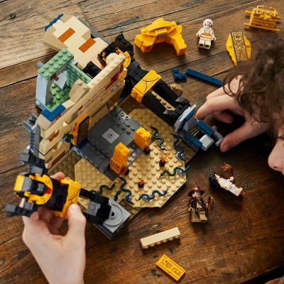 Evadarea din mormantul pierdut 77013 LEGO Indiana Jones