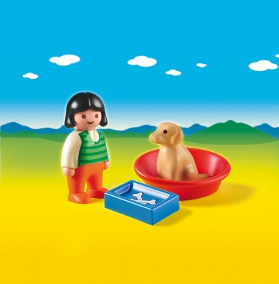 Fetita cu catelusul Playmobil